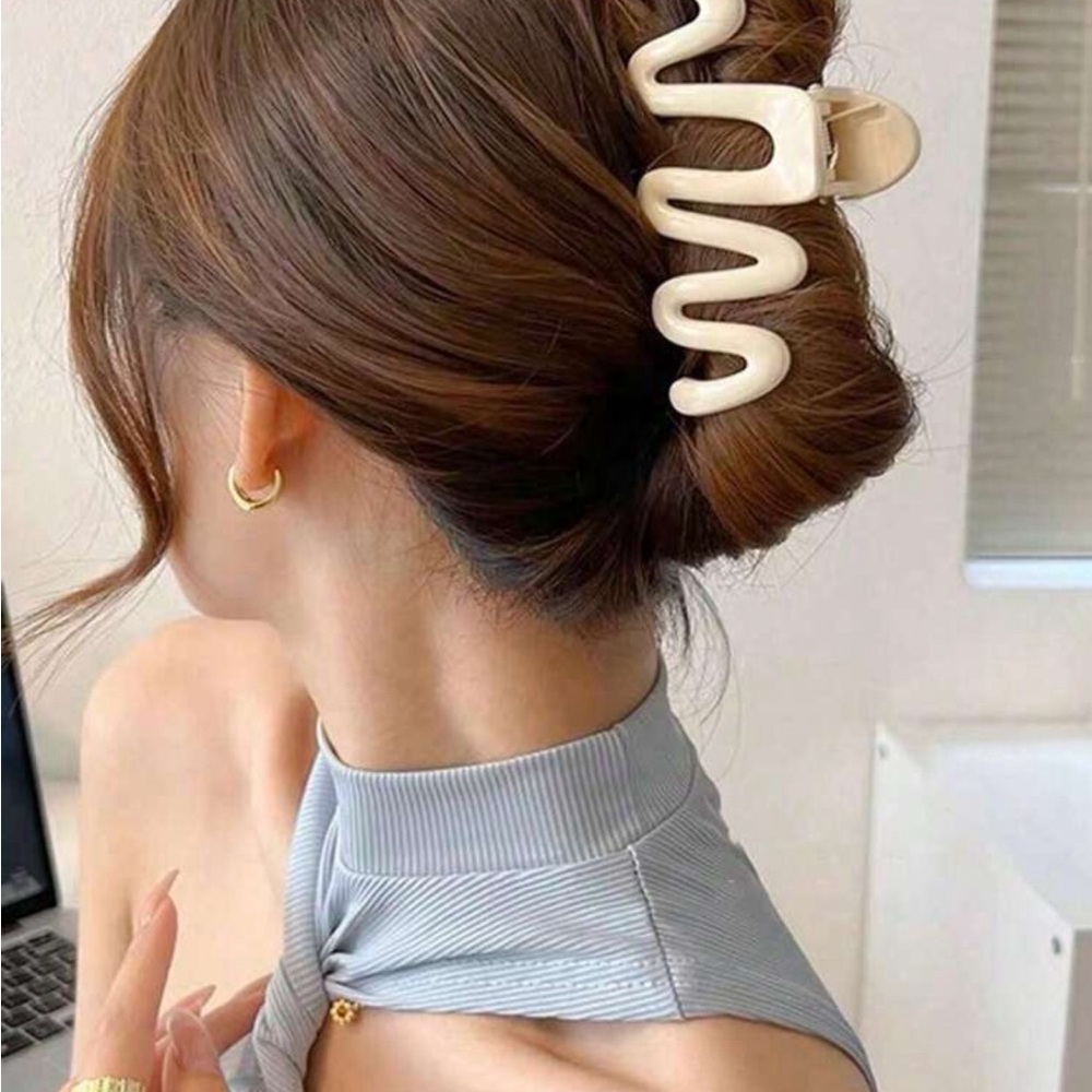 Set of 4 wavy hair clips - Picture 7 of 7
